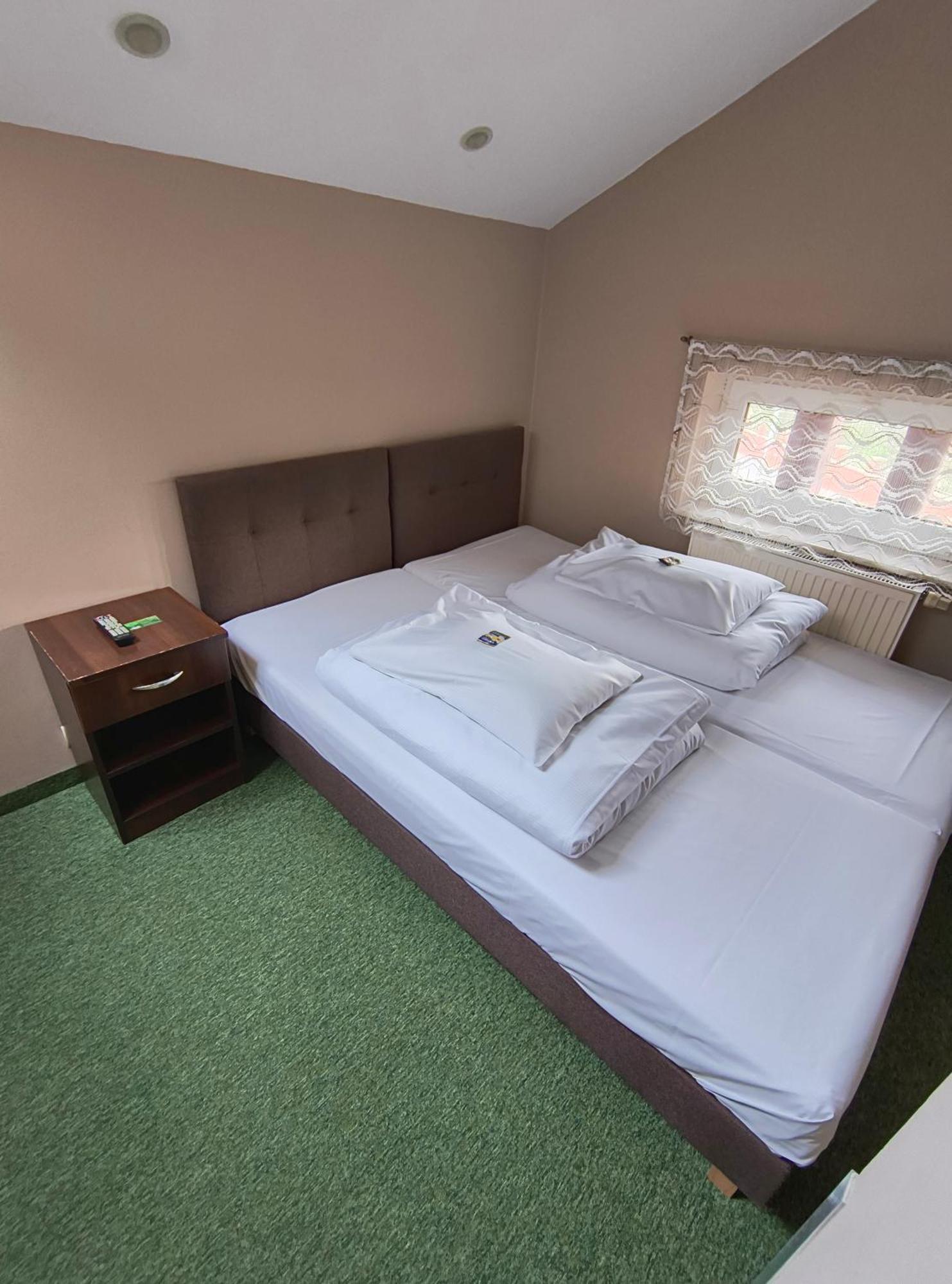 Green Hostel Wroclaw Przy Zoo Экстерьер фото